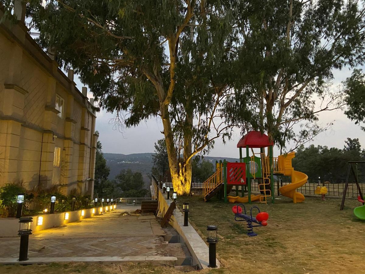 Grand Victoria The Fern Resort & Spa, Panchgani - Mahabaleshwar Bagian luar foto